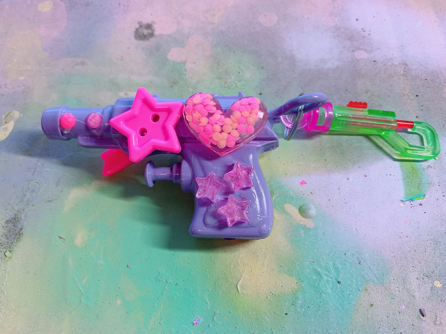 Purple Present Squirt Gun (Bag Clip)