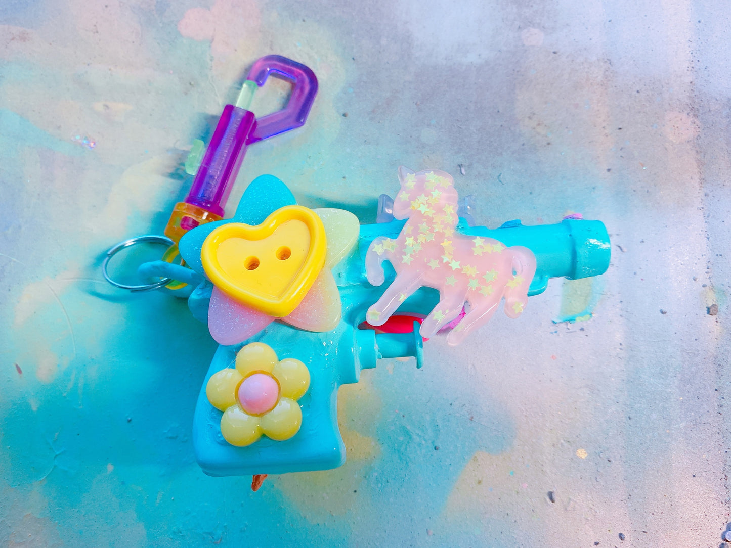 Light Blue Cute Squirt Gun (Bag Clip)